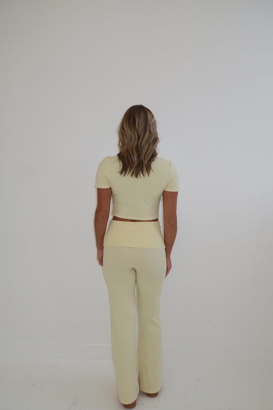 The Flare Pant - Lemon