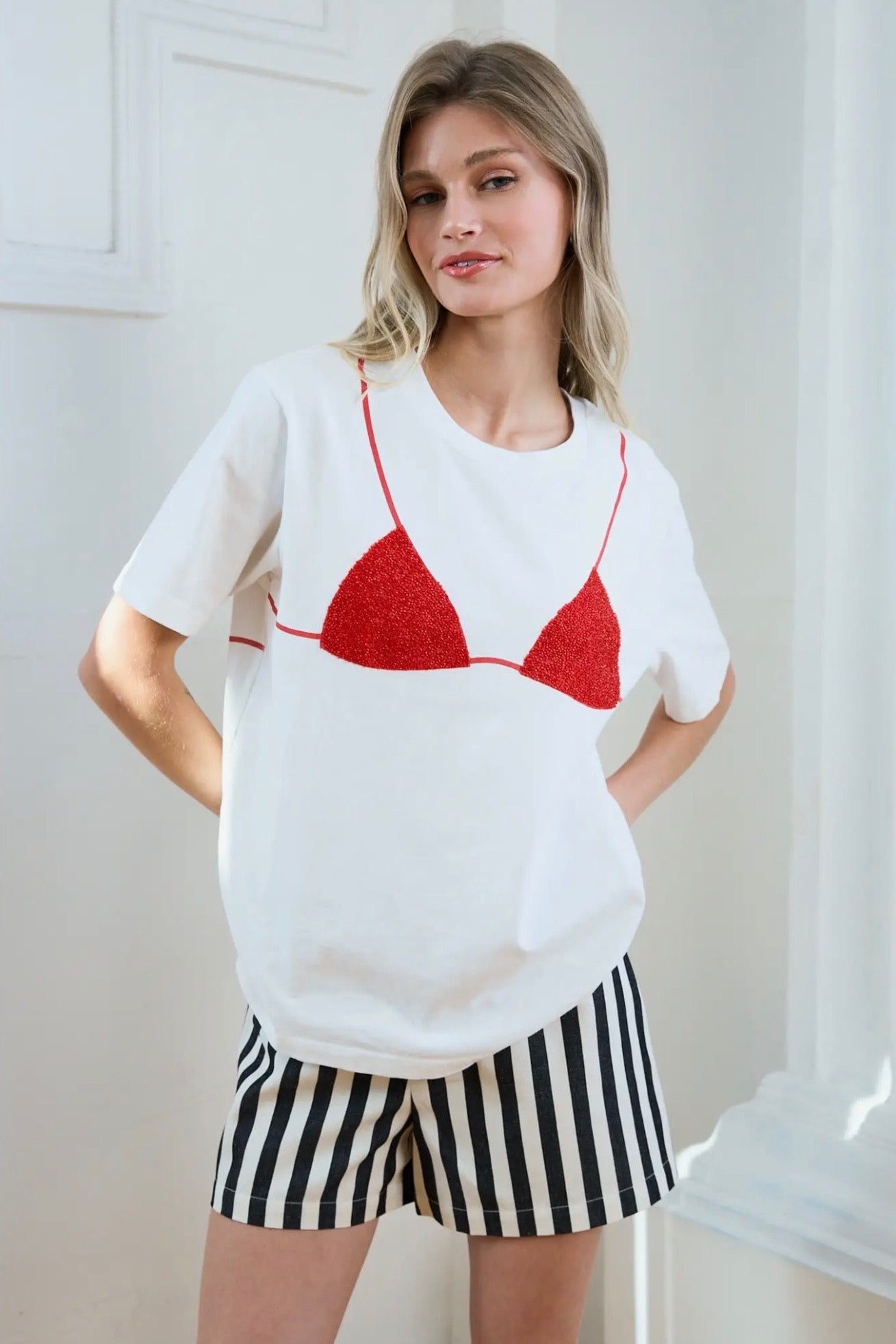 Beach Club Tee - White/Red