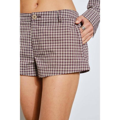 Stylish brown plaid shorts with side pockets and button detail, perfect for summer outings.
