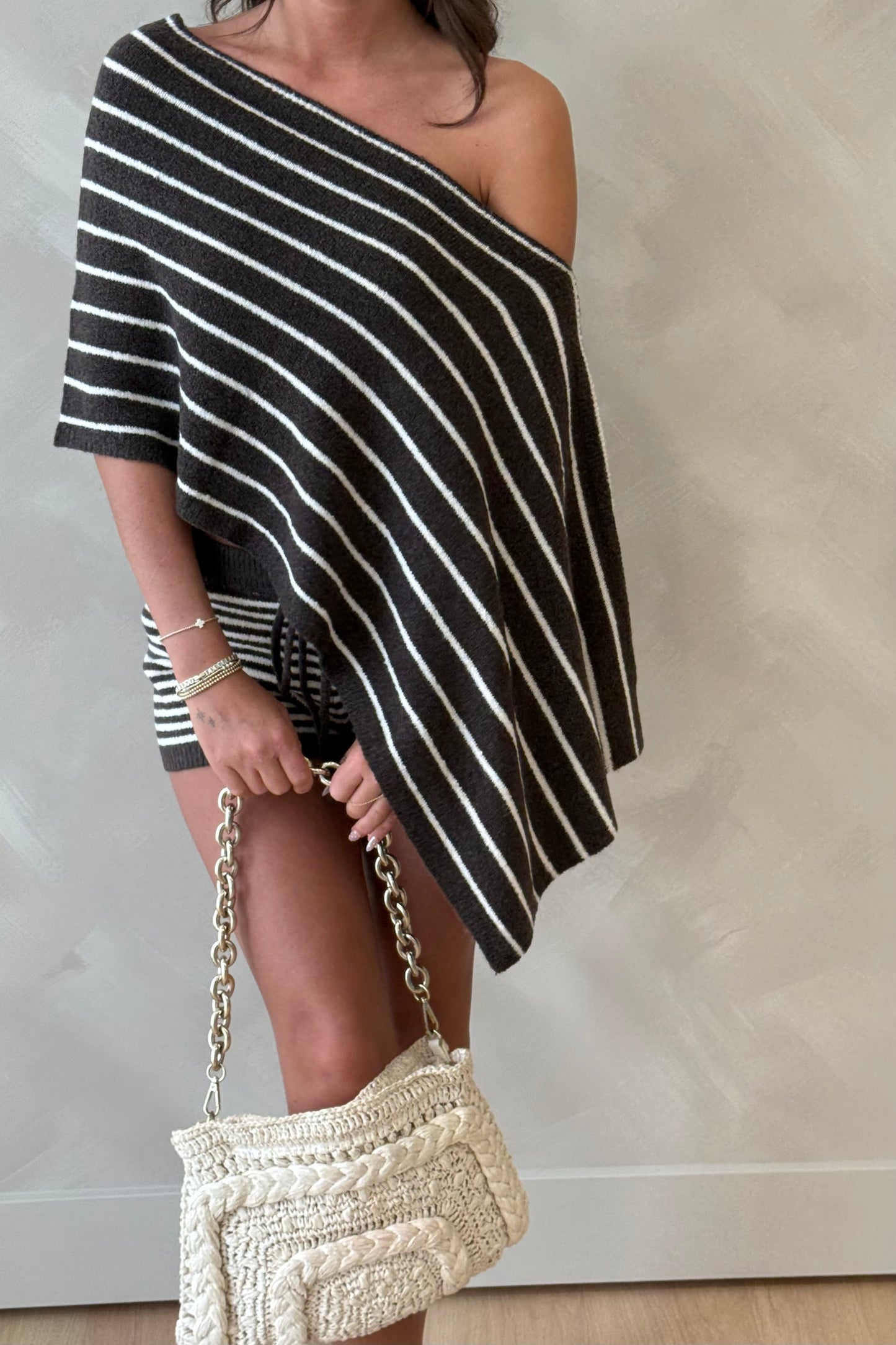 Sol Poncho Set In Brown