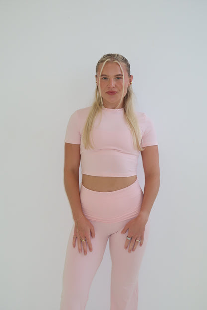 The Crop Tee - Pink
