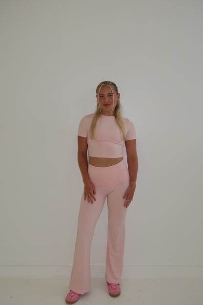 The Crop Tee - Pink