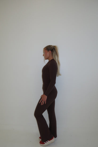 The Flare Pant - Brown
