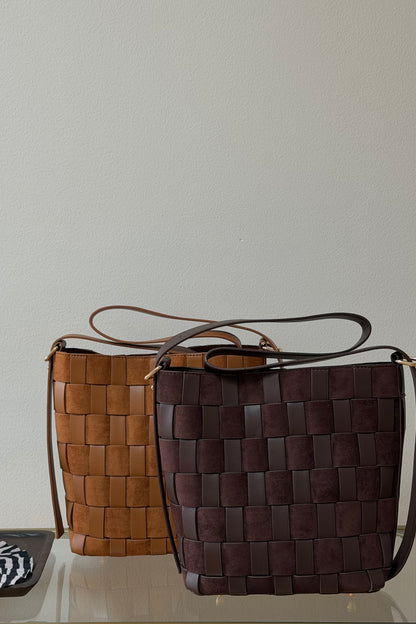 Willa Woven Bucket Bag - Tan