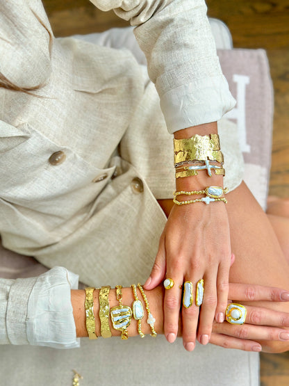 In Faith Cross Bracelet - Gold