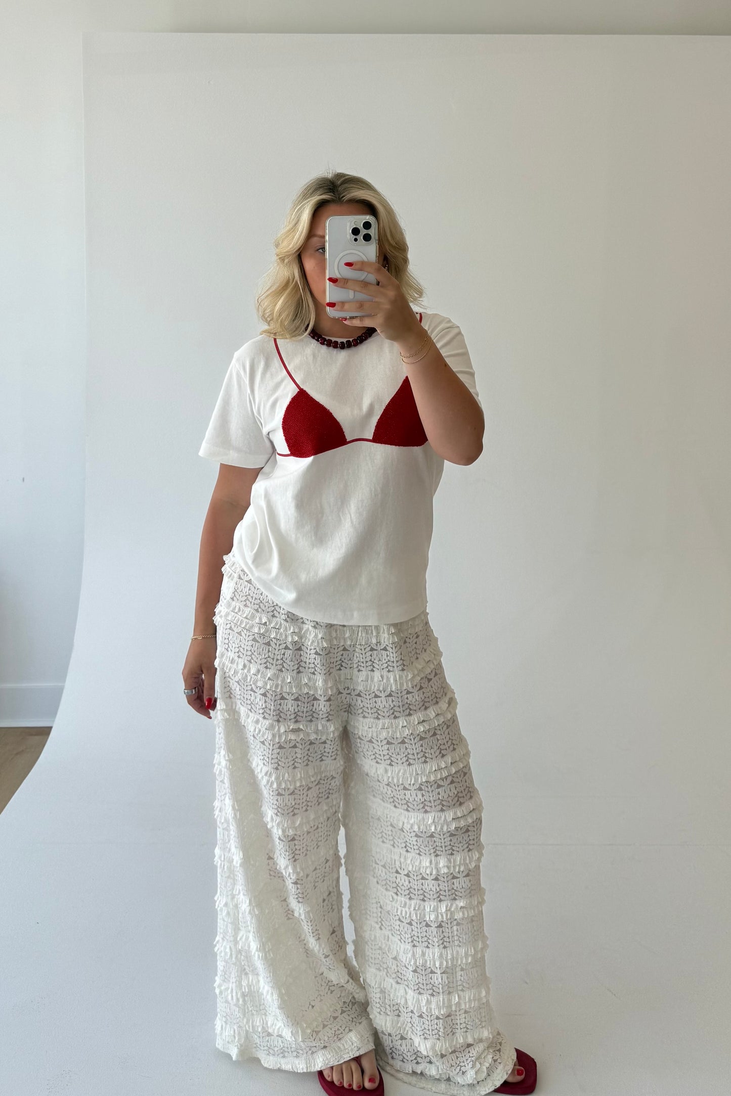 Beach Club Tee - White/Red