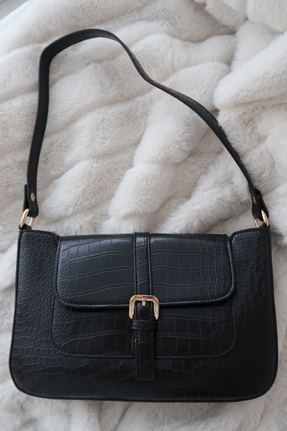 The Everyday Shoulder Bag in Black