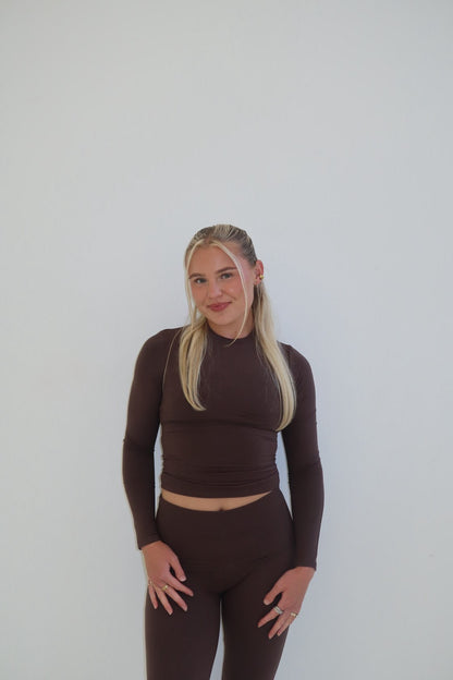 The Long Sleeve - Brown