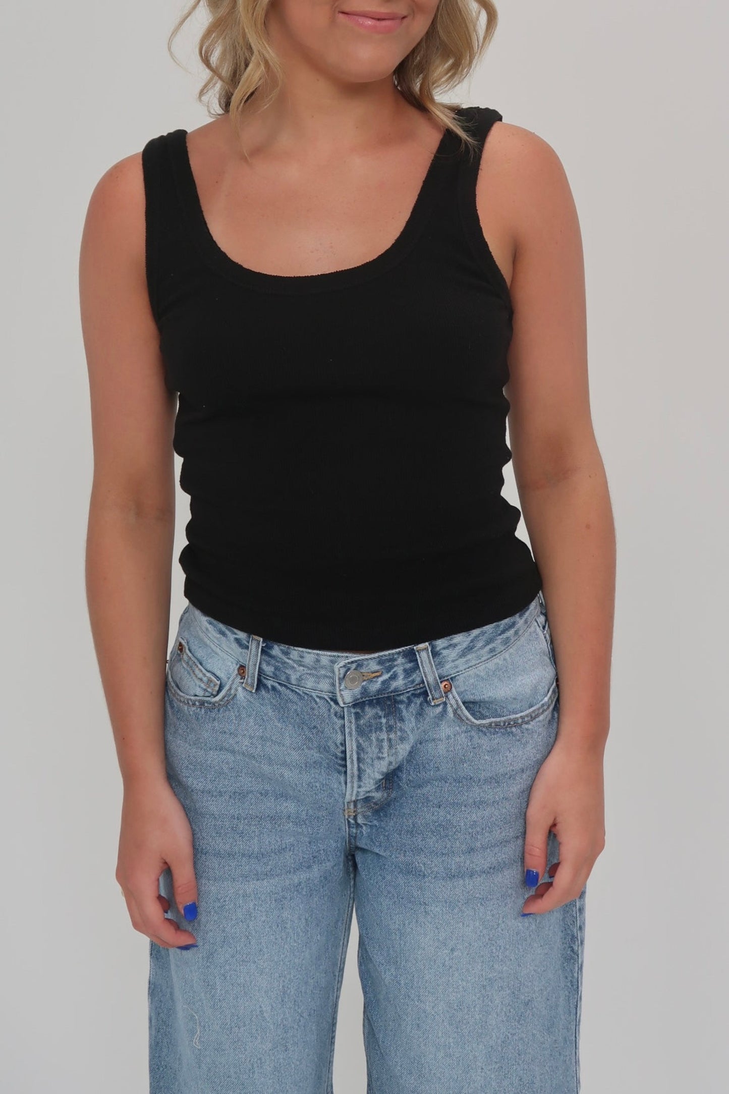 Essential Tank in Black